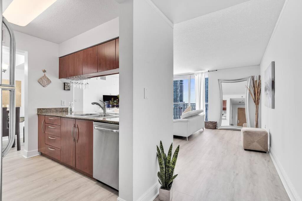 Apartamento Modern 2/2 With Beautiful Ocean And Brickell Views Miami Exterior foto
